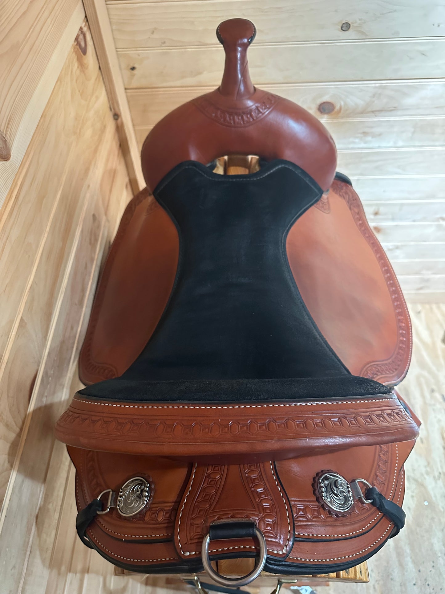 17” Circle Y Sheridan Flex2 Western Trail Saddle Model 1572