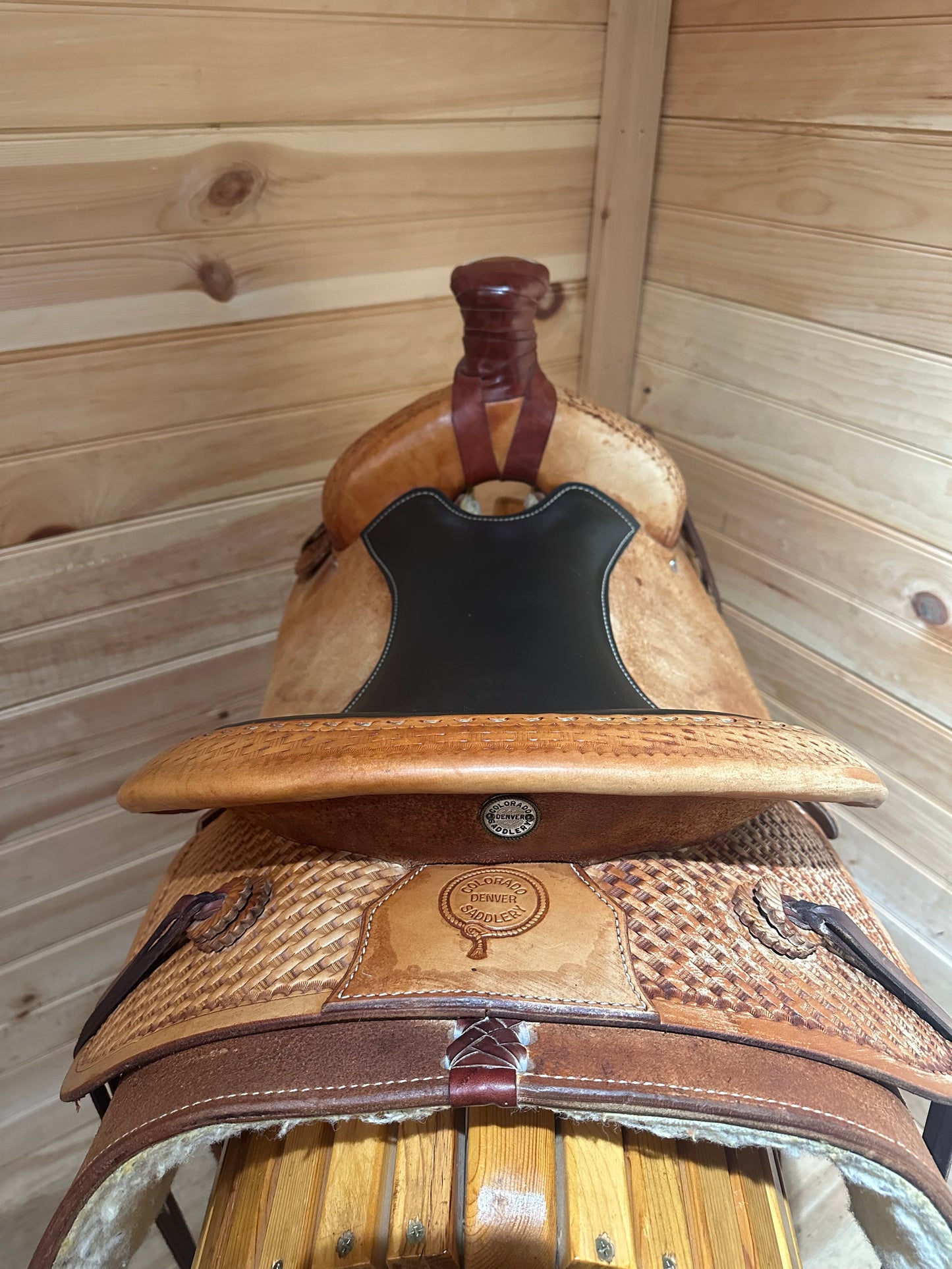 16” Colorado Saddlery “Hat Creek Roper” Western Saddle Model 0-306