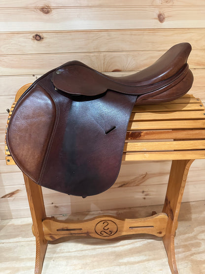 17.5” Collegiate Diploma XCH Close Contact Saddle