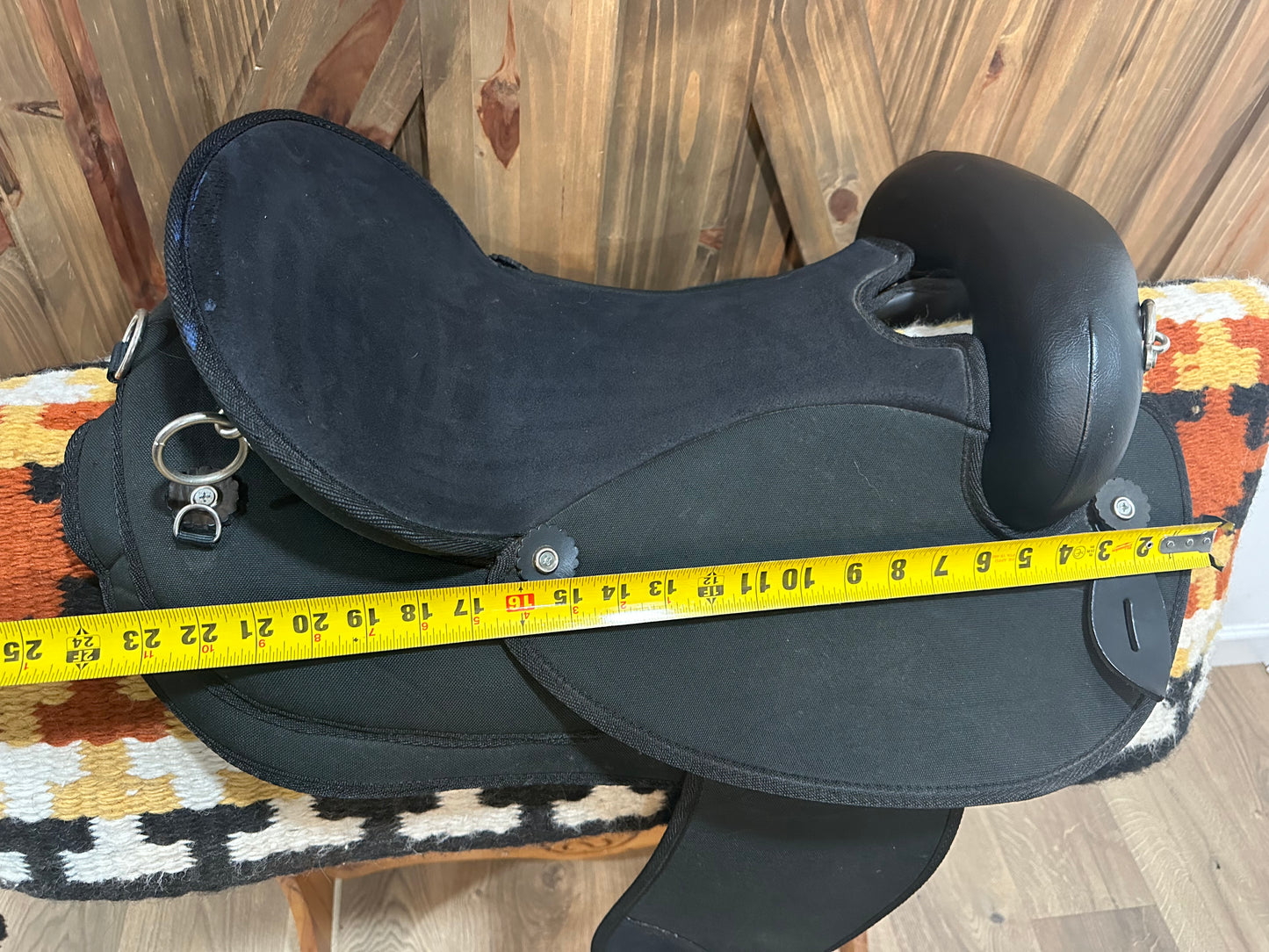 17” Abetta Endurance Lightweight Trail Saddle