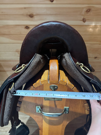 16.5” Tucker Equitation Endurance Trail Saddle Model 149