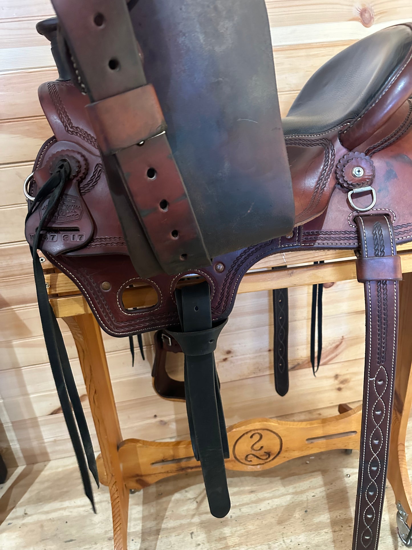 15.5” McCall Mclite Wade Western Saddle W147-917