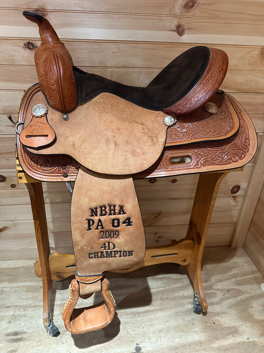 15” Circle Y High Horse Proven Barrel Racing Saddle Model 6210