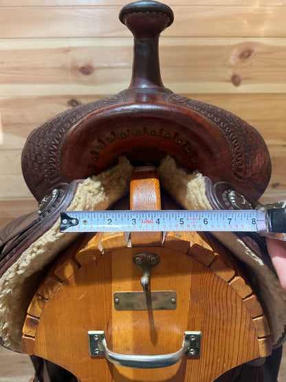 15.5” McCall Cowhorse Western Saddle Model 690 1203
