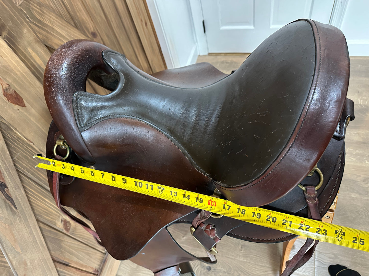 16” Big Horn Flex Trail Endurance Saddle Model # 806