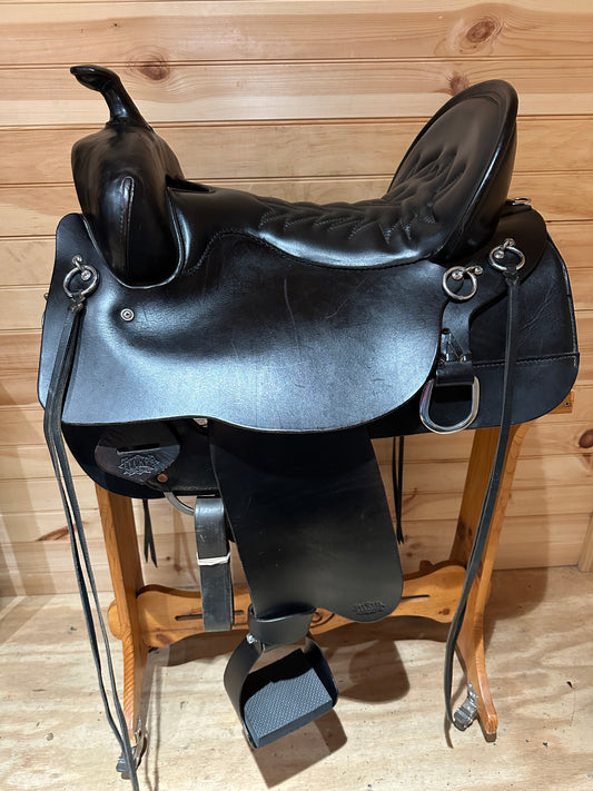 16.5” Tucker Buffalo Trail Western Saddle Model 270