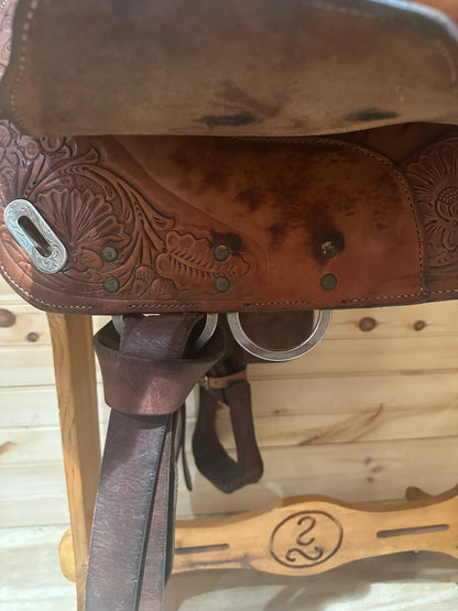 16” Circle Y Equitation Western Show Saddle Model 2893