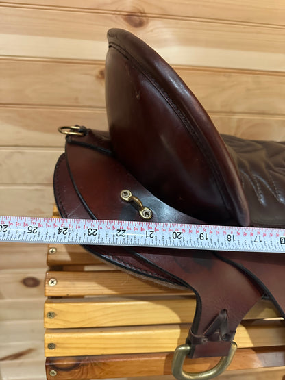 17.5” Tucker River Plantation Endurance Trail Saddle Model 146