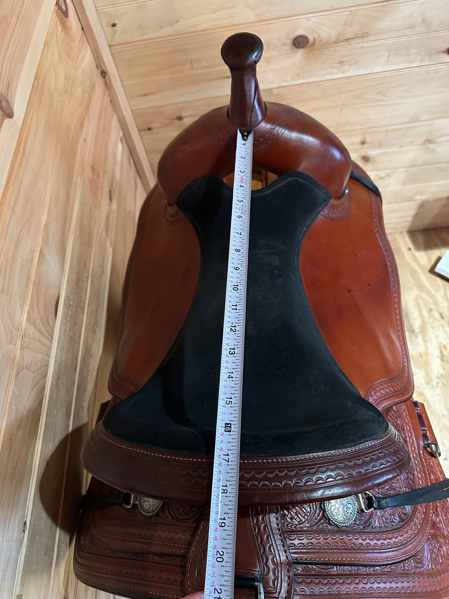 17” Circle Y Flex-Lite Western Trail Saddle Model 1558