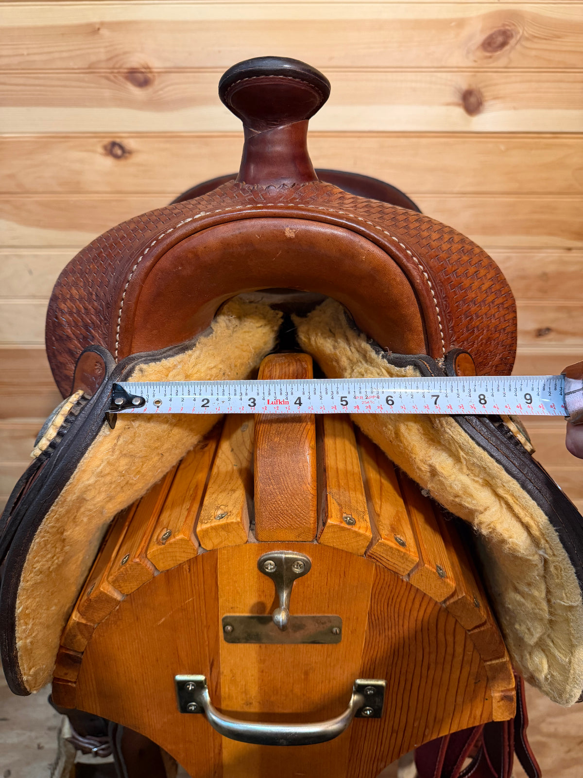 15.5” Crates Equi-Fit Reiner Saddle Model 4524-3