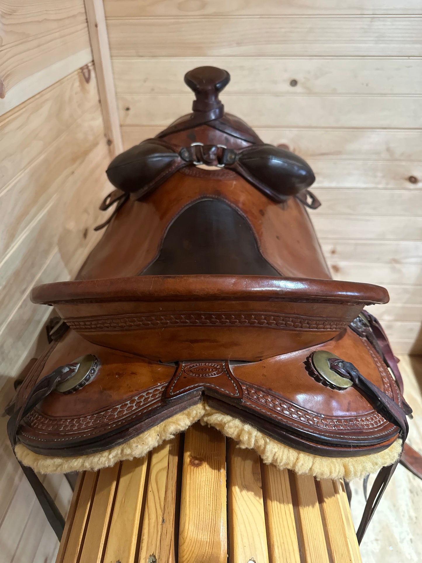 16” Durbin Creek Maker Western Ranch Saddle