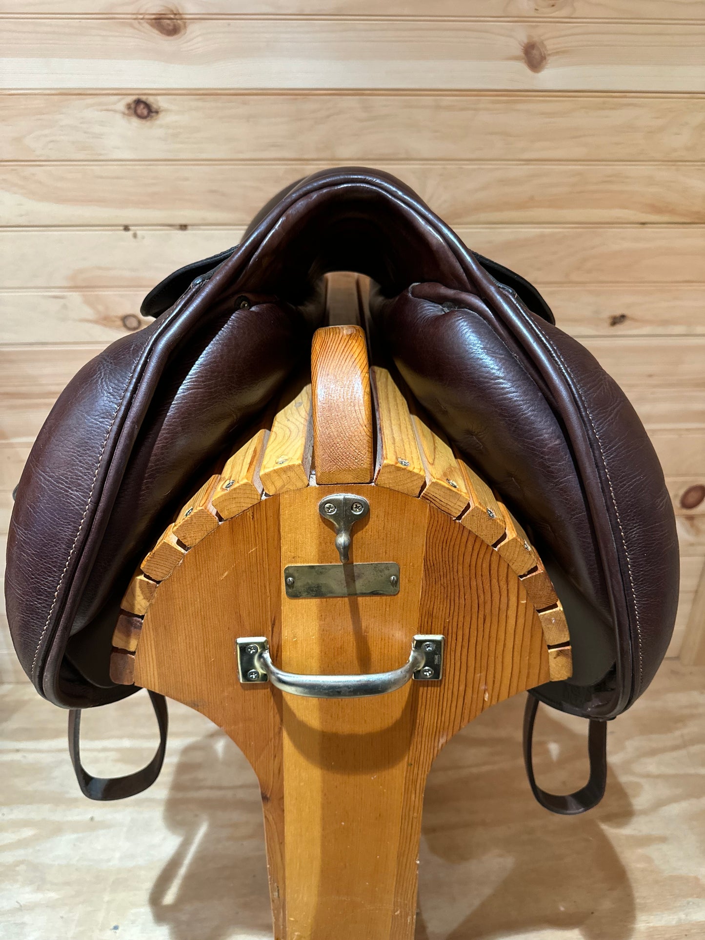 17” Stubben Portos Elite Deluxe Close contact/Jumping Saddle 27cm