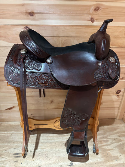 17” Tex Tan Hereford Western Trail Saddle Model 08-4901-1C7
