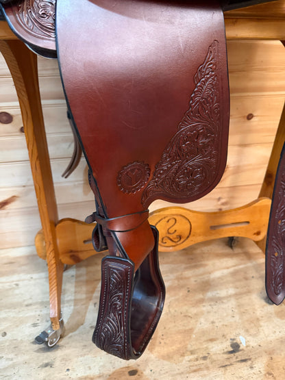 18” Circle Y Houston Western Trail Saddle Model 2610