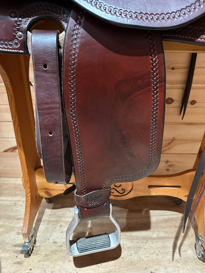 17” Cashel Outfitter by Martin Saddlery Western Trail Saddle Model CAS-SA-CTO