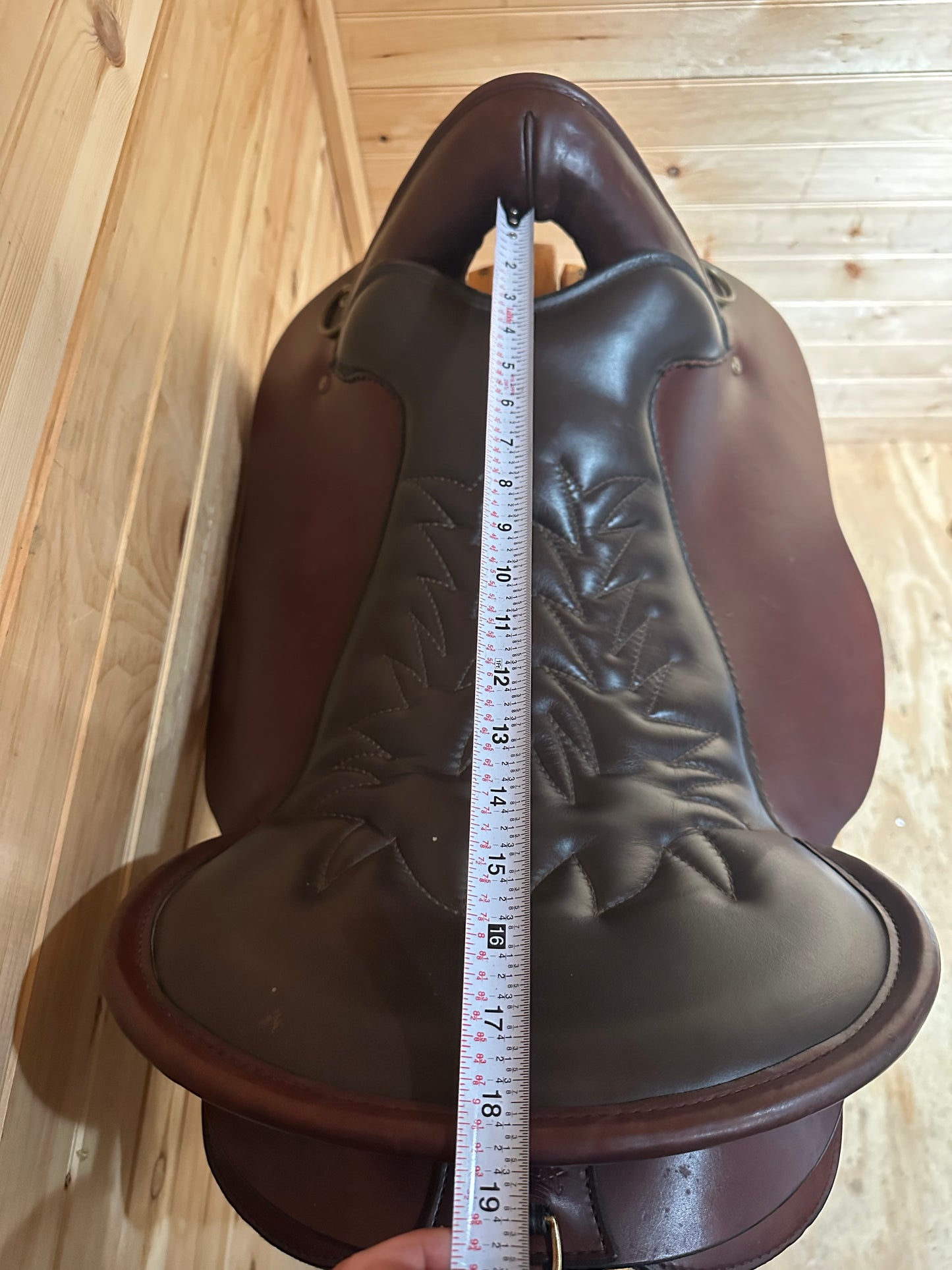 17.5” Tucker River Plantation Endurance Trail Saddle Model 146