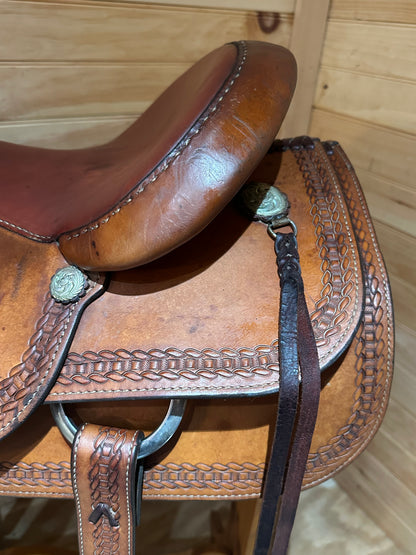 16” Circle Y Team Penner Western saddle model 2633