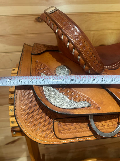14” Dakota Saddlery Western Saddle Model 350L