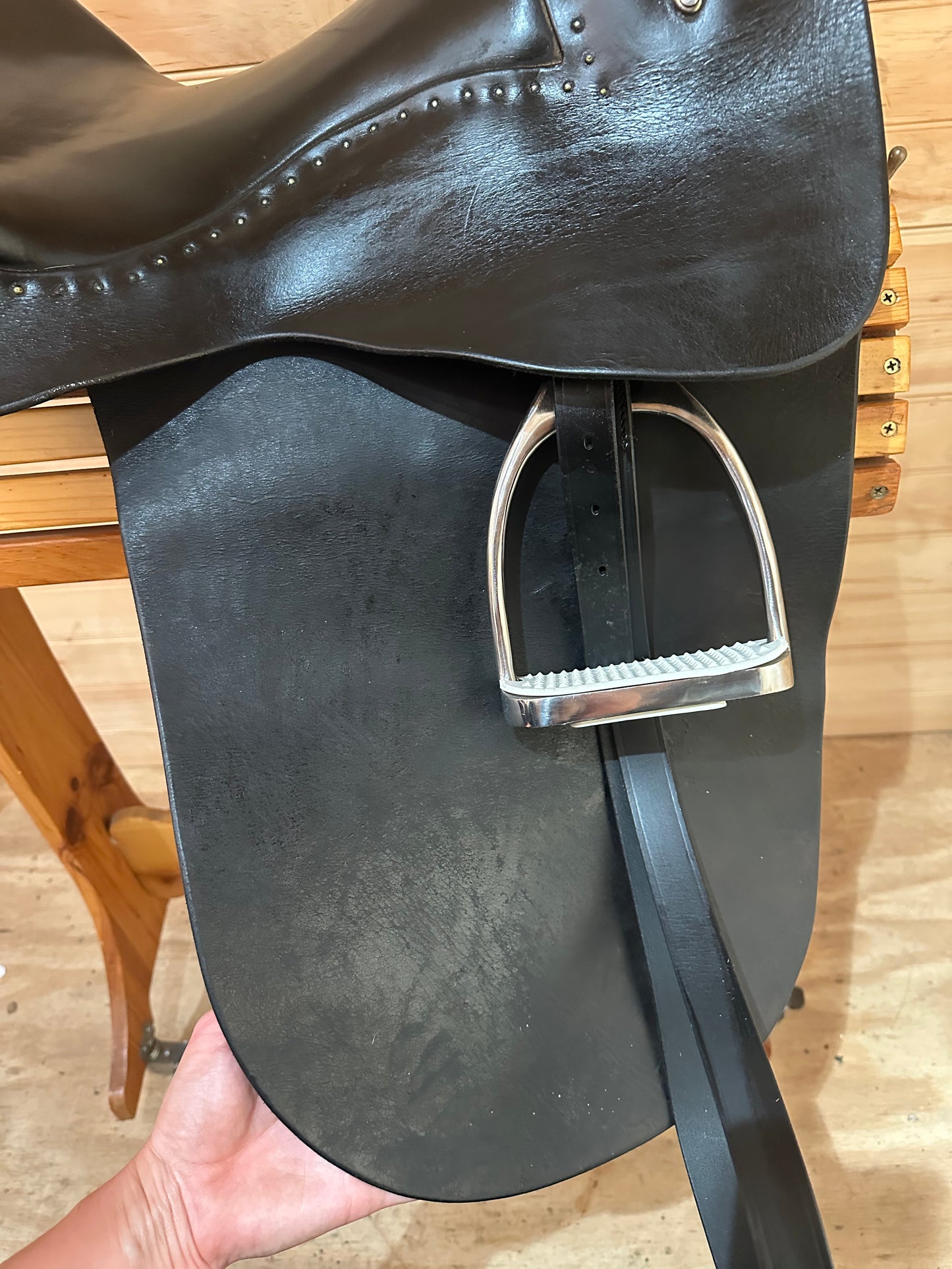17” Large Steele Plantation Endurance Trail Saddle