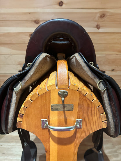 16.5” Tucker Equitation Endurance Trail Saddle Model 149