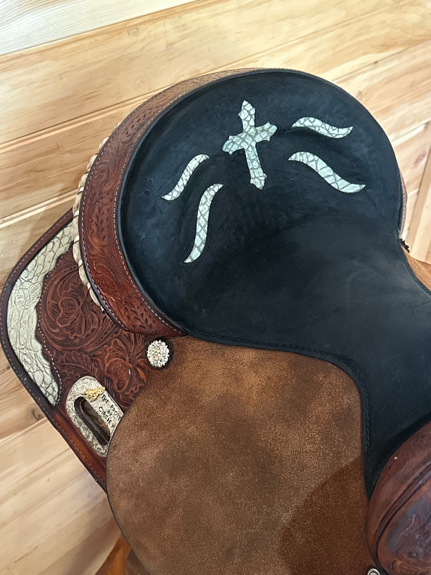 14” Circle Y High Horse Proven Aurora Barrel Racing Saddle Model 6215