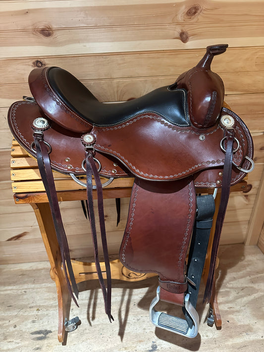 15” Cashel Round Skirt by Martin Saddlery Western Trail Saddle