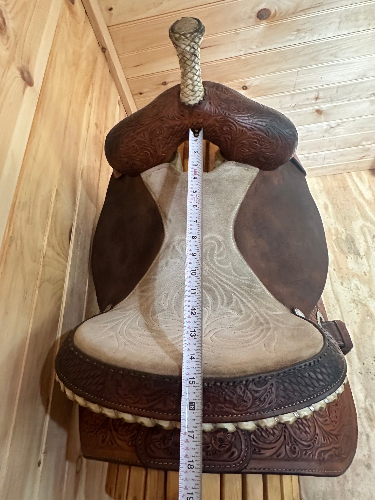 14.5” Circle Y Martha Josey Ultimate Barrel Racing Saddle Model