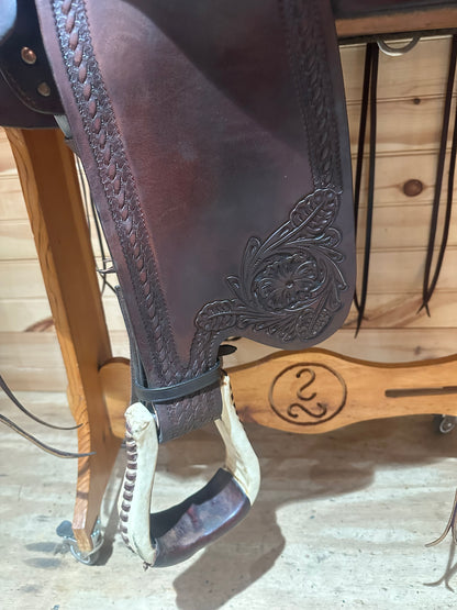 17.5” Tucker Ranch Hand Western Trail Saddle Model 250