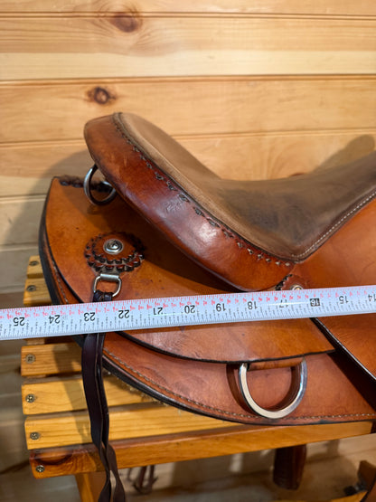 16.5” National Bridle Shop Gaited Endurance Saddle Model 2624