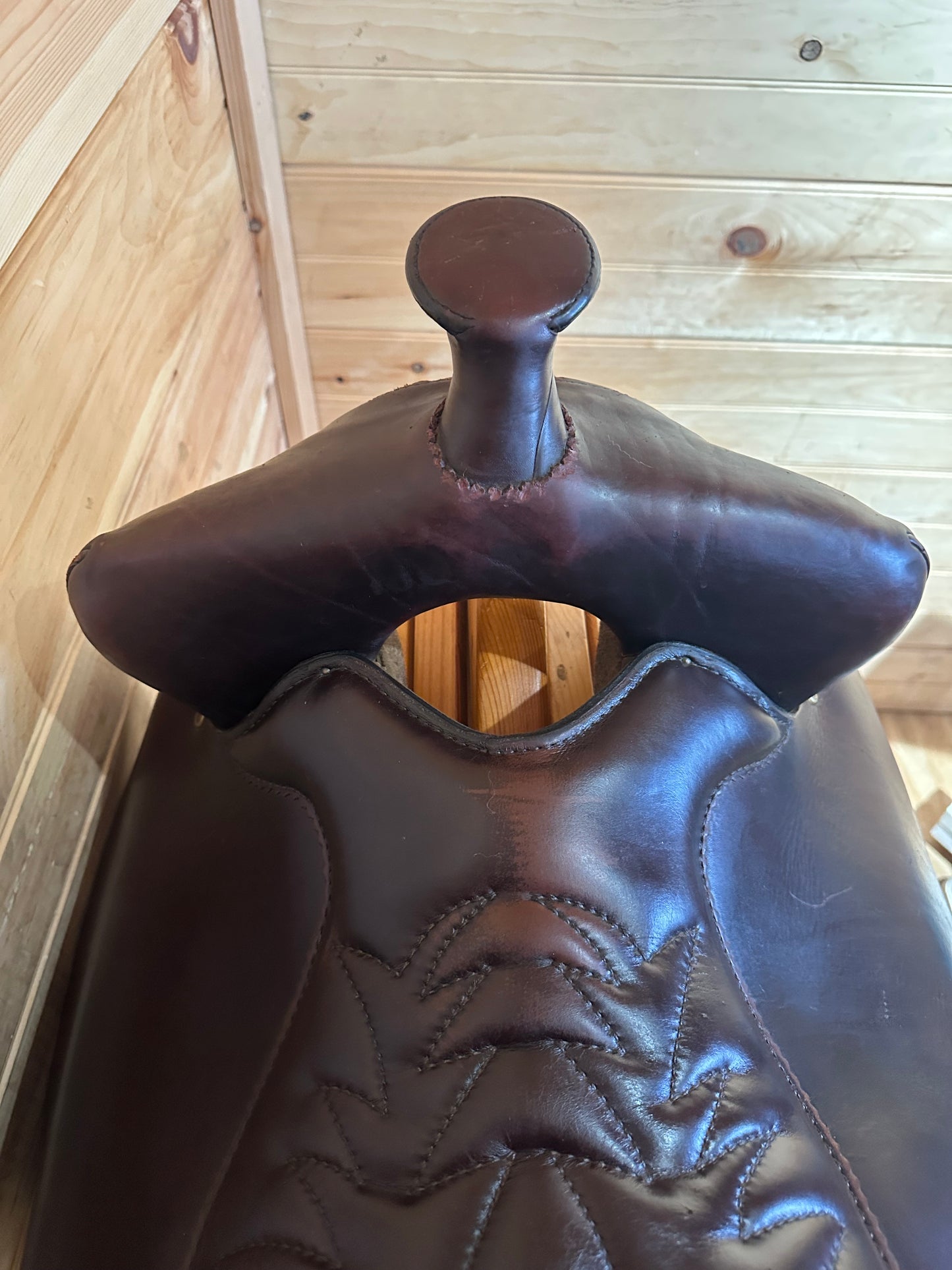 16.5” Tucker High Plains Western Trail Saddle Model 260 (XW)