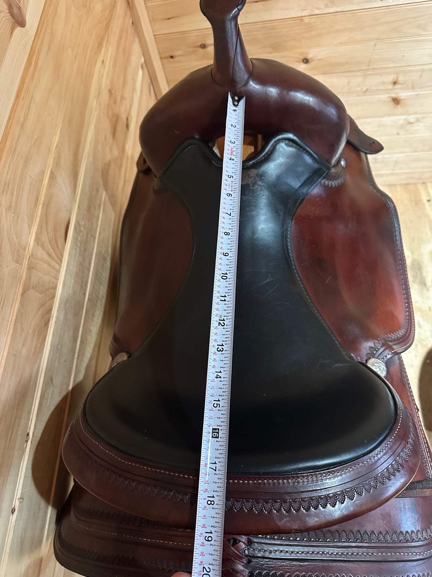 17” Circle Y Topeka Flex-Lite Western Trail Saddle Model 1551