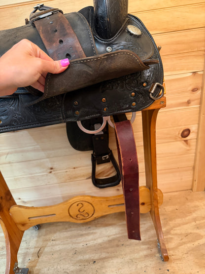 16” Circle Y Equitation Western Show Saddle Model 3866