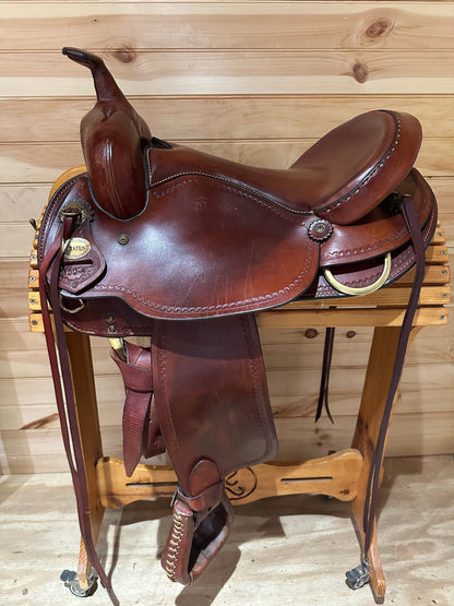16” Crates Round Skirt Western Trail Saddle Model 400-4