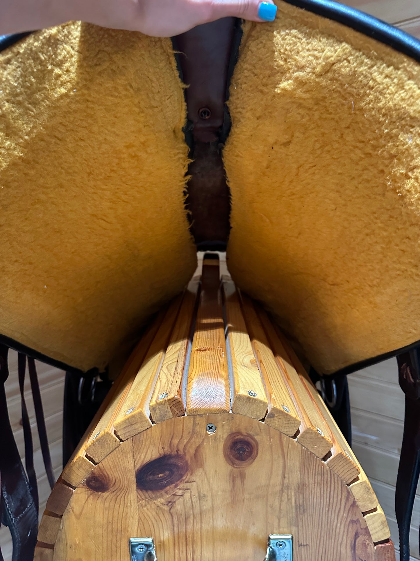 16” Circle Y Topeka Flex-Lite Western Trail Saddle Model 1651