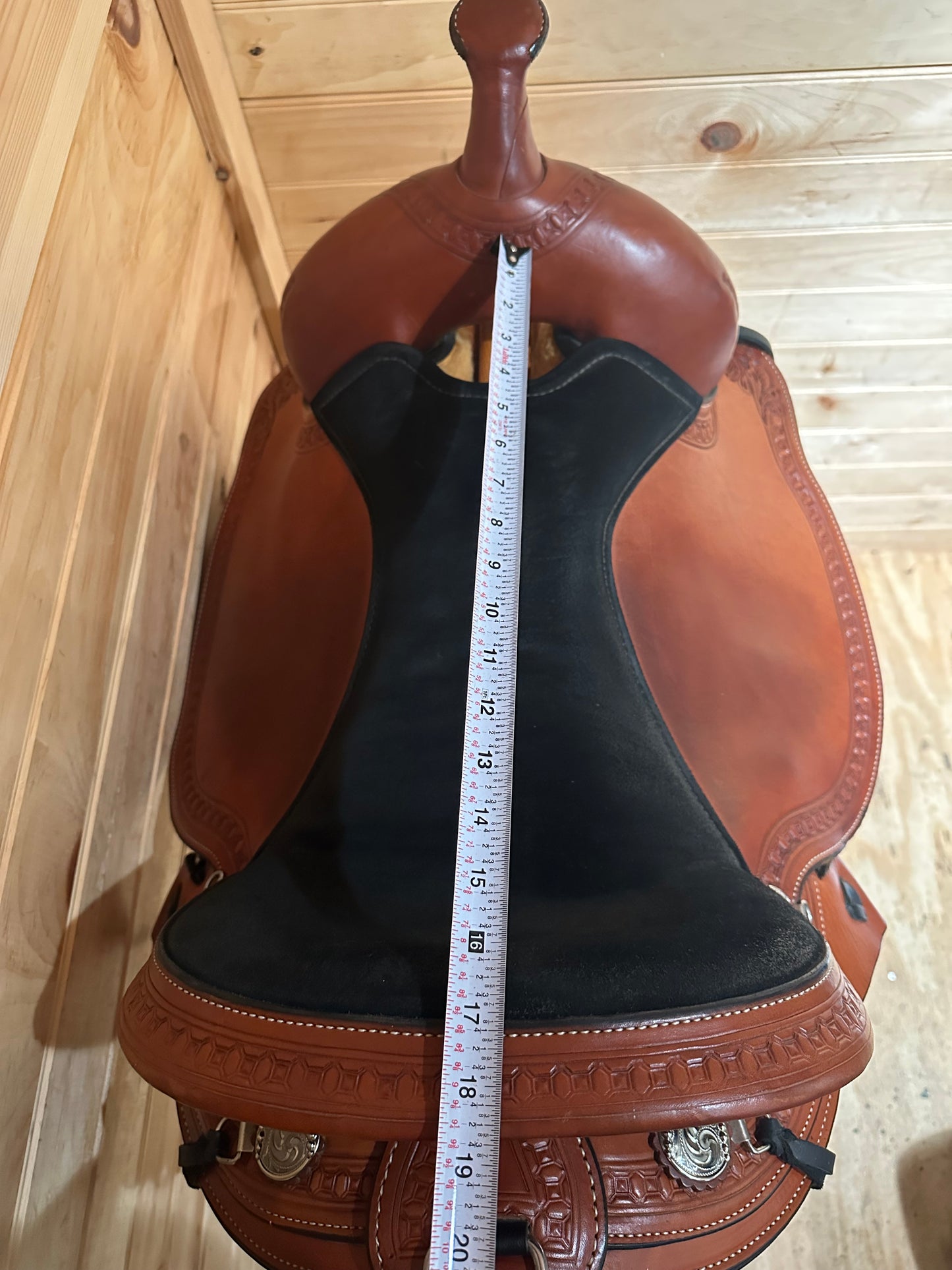 17” Circle Y Sheridan Flex2 Western Trail Saddle Model 1572