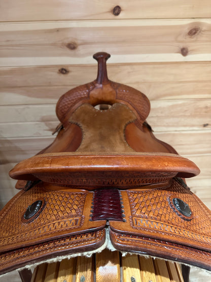 15.5” McCall Cow Horse  Western Saddle Model 690 1203
