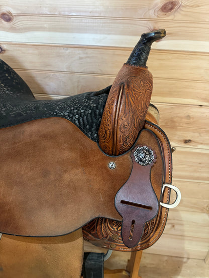 16” Circle Y High Horse Jewel Western Barrel Saddle Model 6224 (2017)