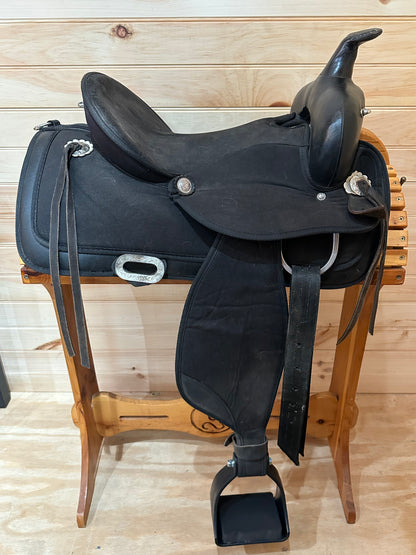 15” Abetta Lightweight Western Trail Saddle