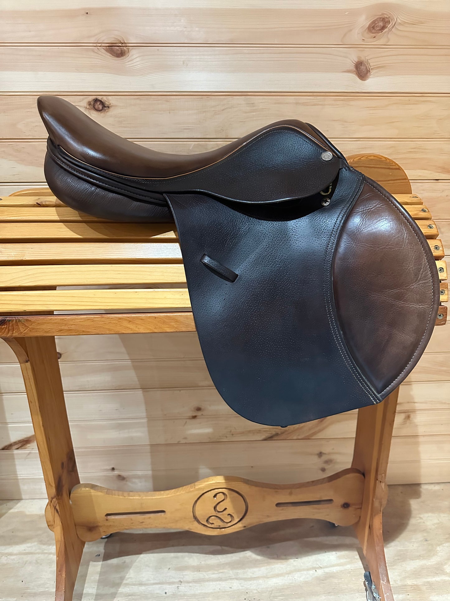 16.5” Thornhill Pro-trainer CC Jumping Saddle *XCH Adjustable Gullet*