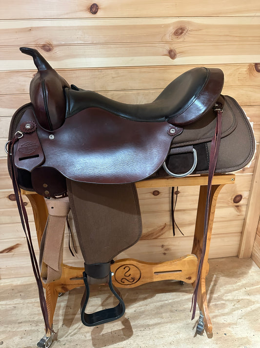 17” Circle Y High Horse Lockhart Western Trail Saddle Model 6910