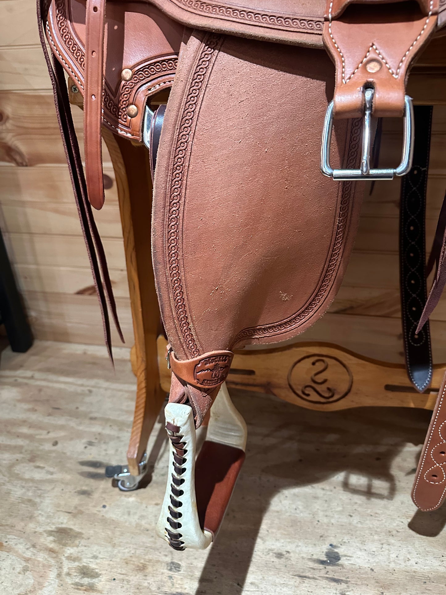 15.5” McCall Lady Pendleton All Around Western Ranch Saddle Model 197 1023