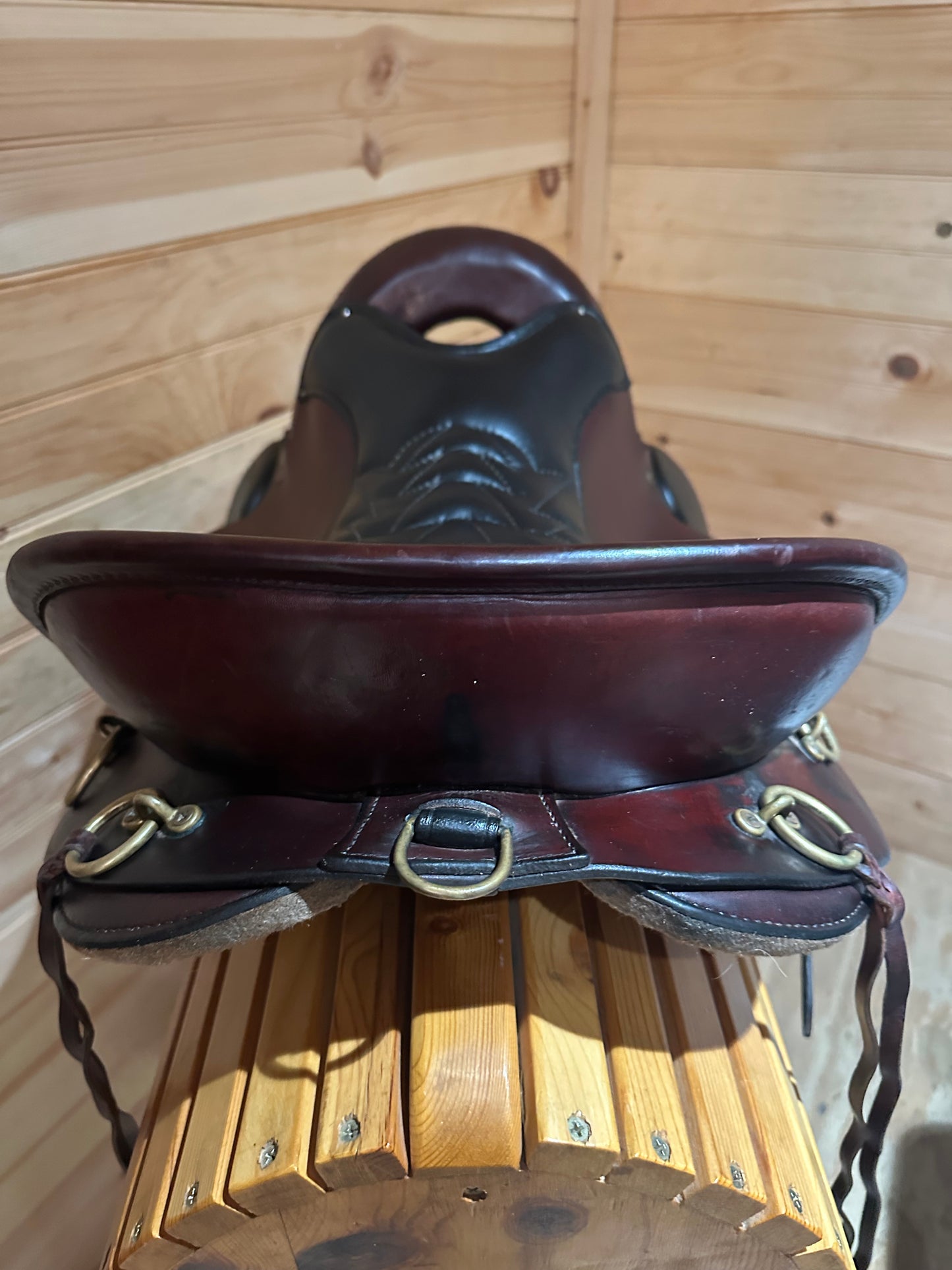 16.5” Tucker Equitation Endurance Trail Saddle Model 149