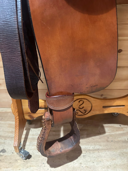 16.5” Rocking R Western Work Training Saddle