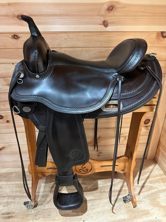 16” Circle Y Omaha Flex2 Western Trail Saddle Model 1554