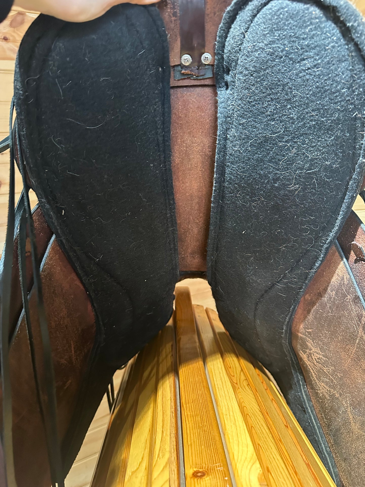 16.5” Tucker Gen II Equitation Endurance Trail Saddle Model 147