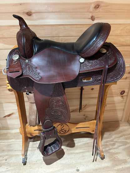 16” Circle Y High Horse Mineral Wells Western Trail Saddle Model 6812
