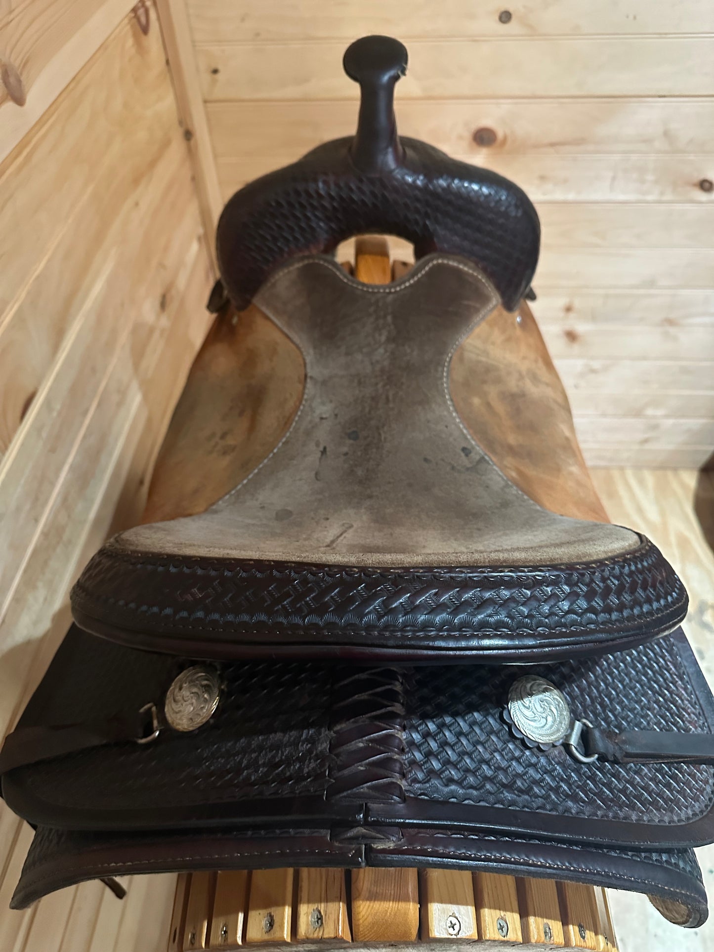 16” Circle Y Team Penner Western saddle Model 2634