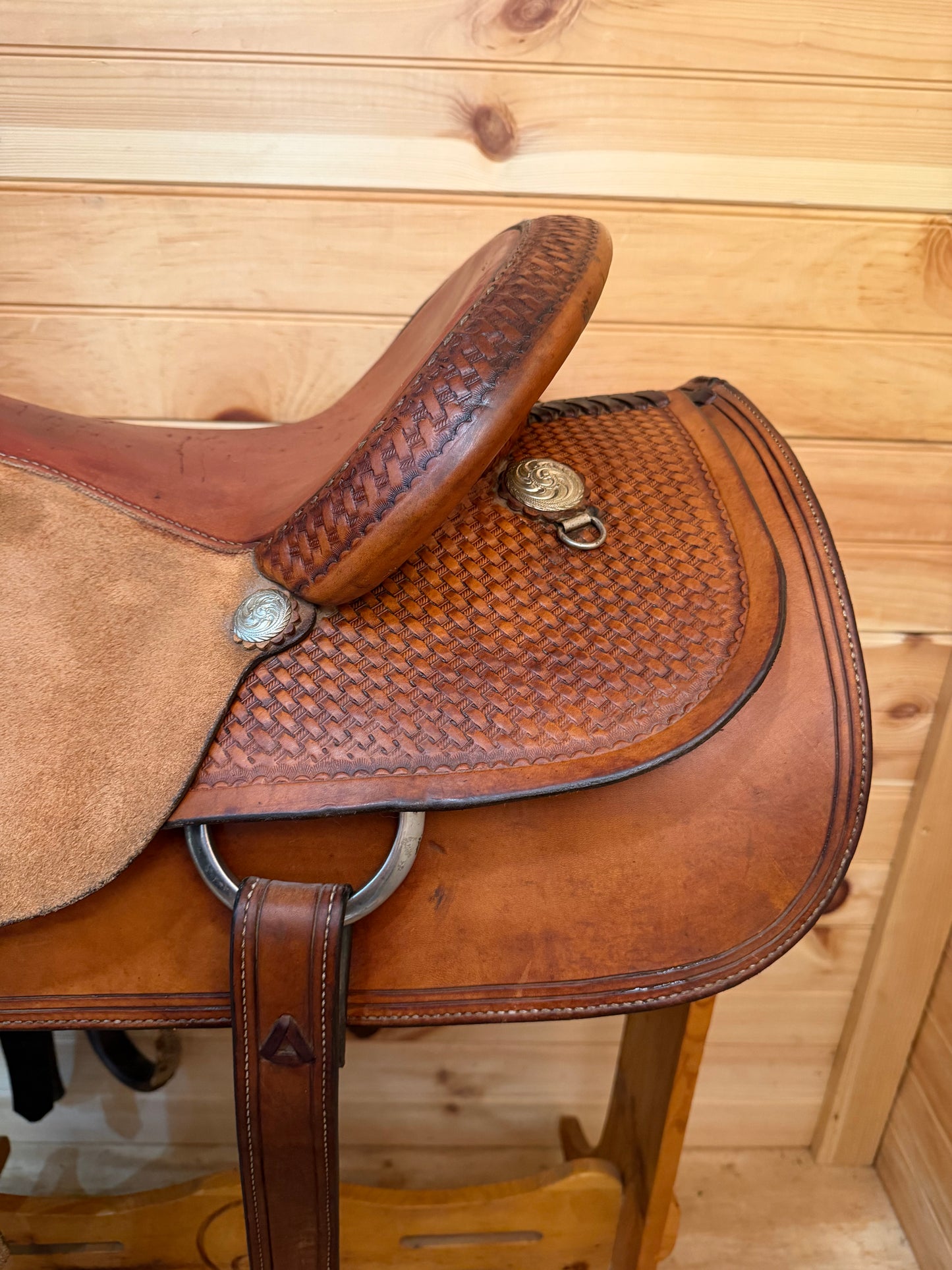 17” Circle Y Pro Cutter Western Saddle Model 2530