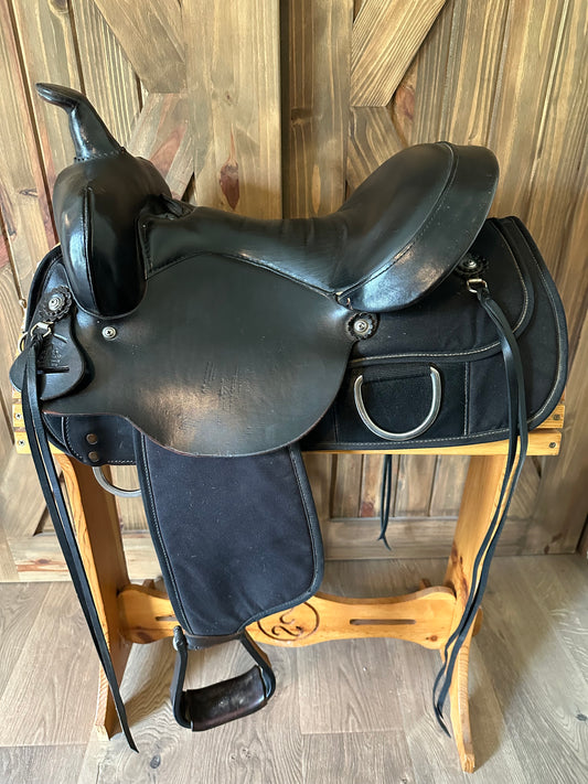 15” Circle Y High Horse Lockhart Cordura Western Trail Saddle Model # 6910