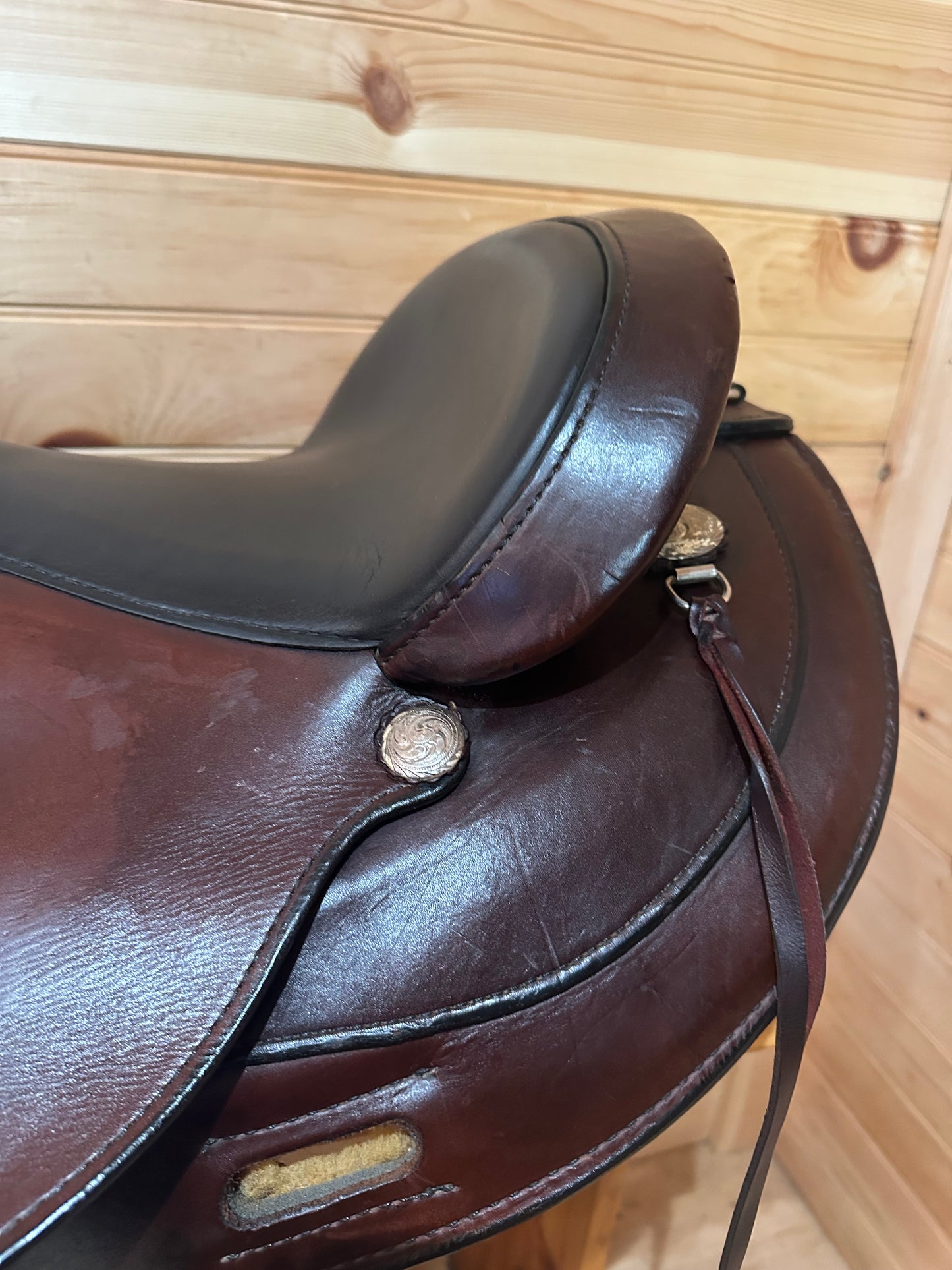 16” Circle Y Mojave Flex2 Western Trail Saddle Model 1561